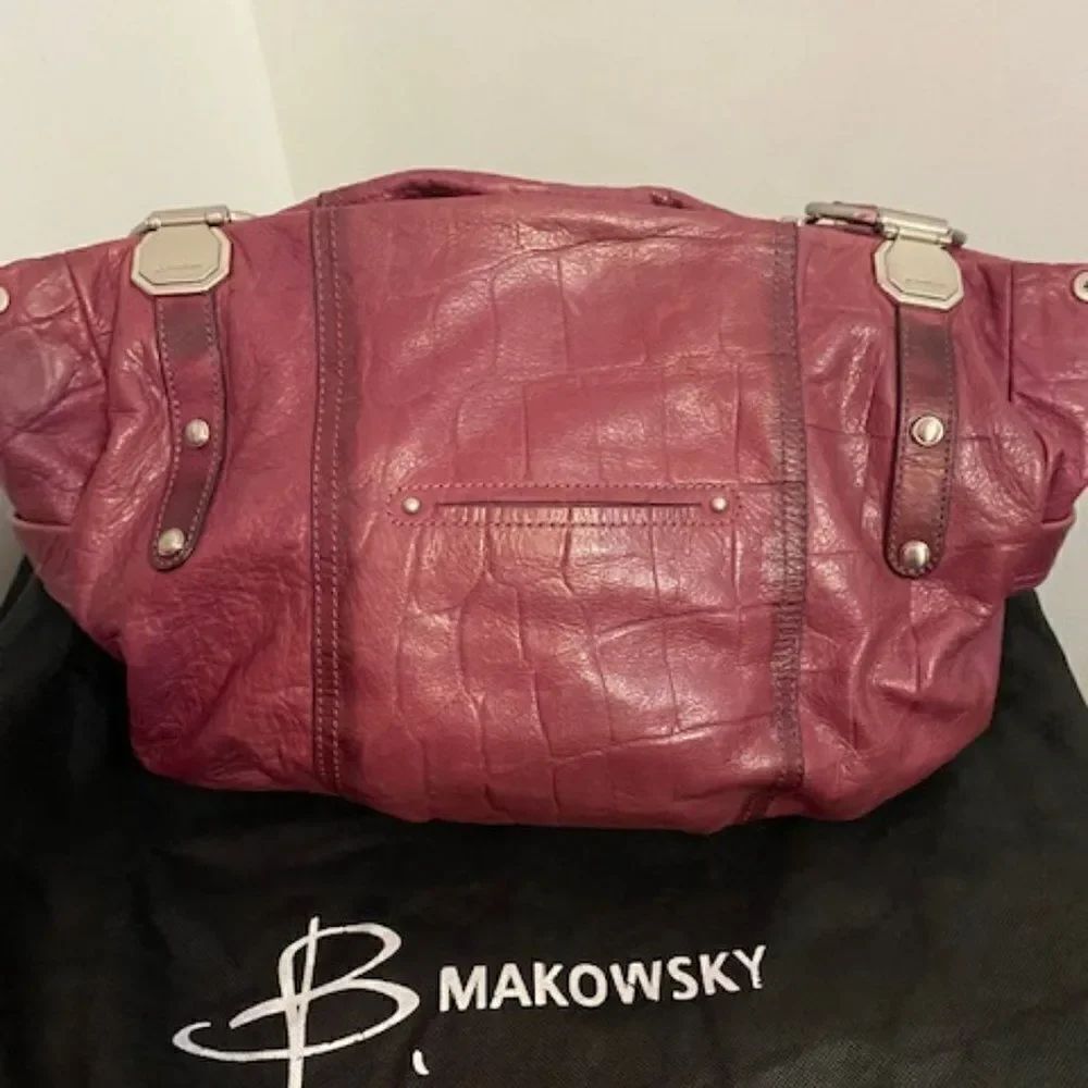 B. Makowsky Blush Soft Pebble leather Hobo and Dust bag